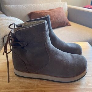 Merrell suede platform boots